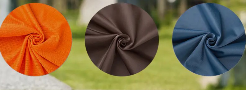 Tricot textilia: non modo textilia, sed etiam pons inter morem et industriam? annon?